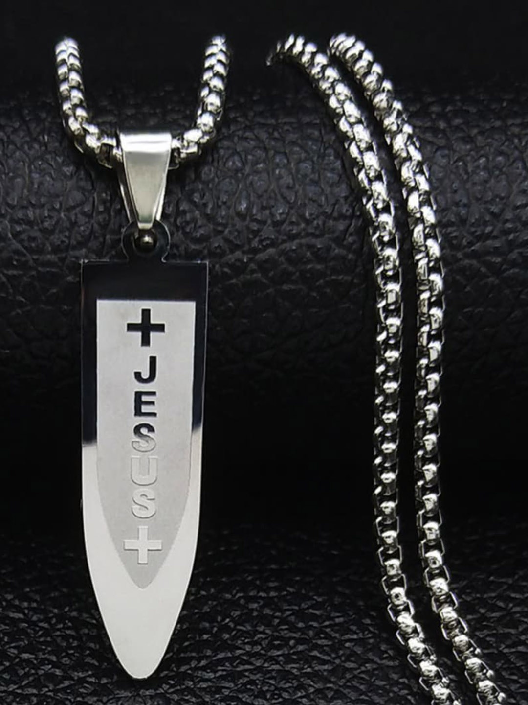 

SALTY Shuriken Men Stainless Steel Contemporary Pendant with Chain, Silver