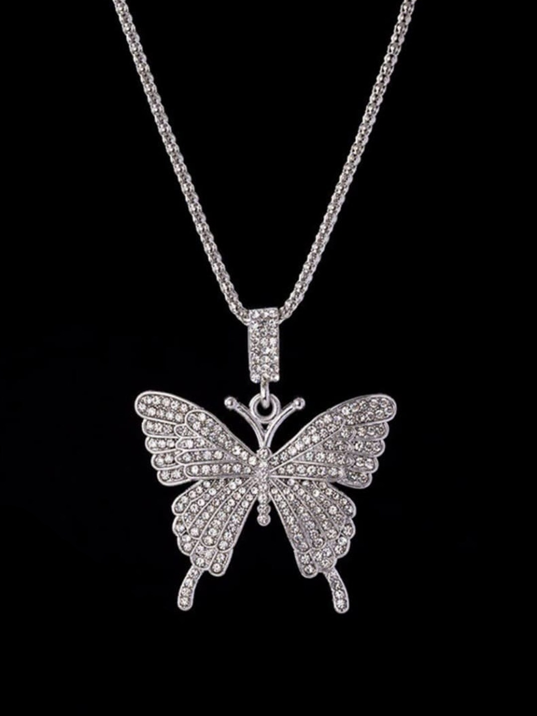 

SALTY Men Silver-Plated Butterfly Shaped Pendant with Chain