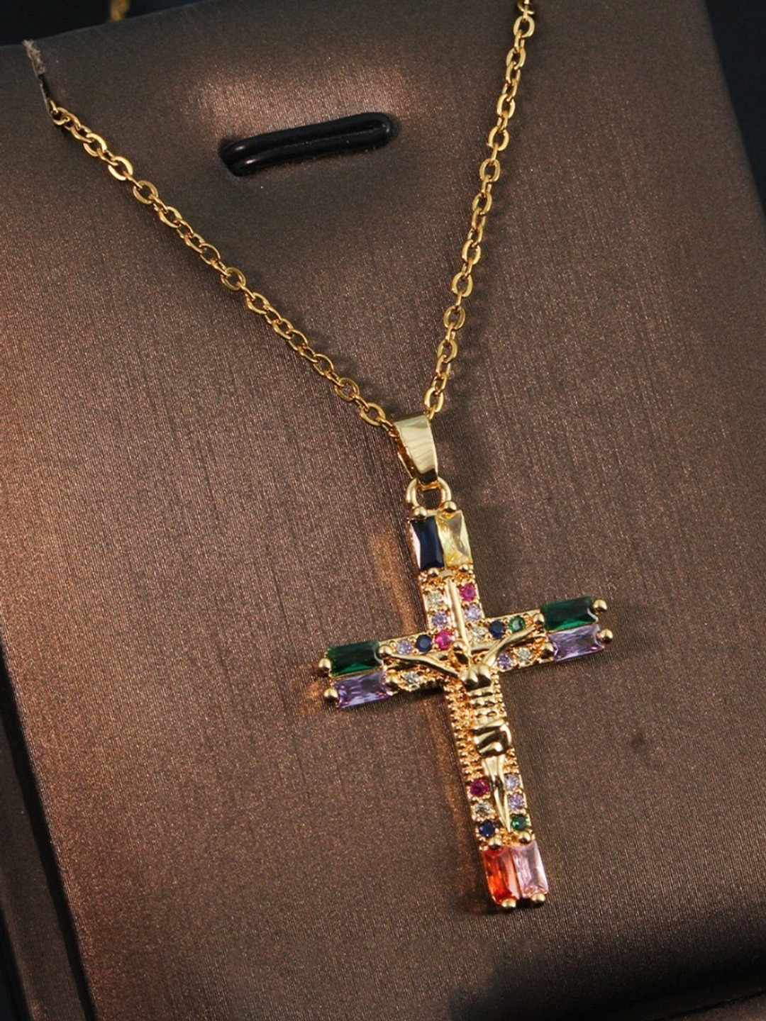 

SALTY Men Crystal Cross Of Light Pendant with Chain, Gold