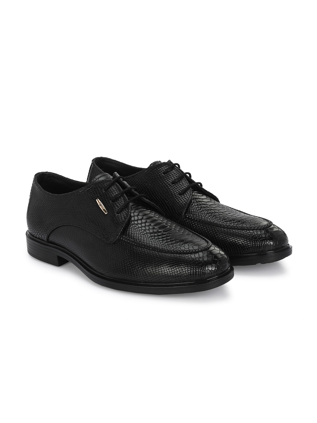 Egoss Men Textured Leather Formal Derbys, Black