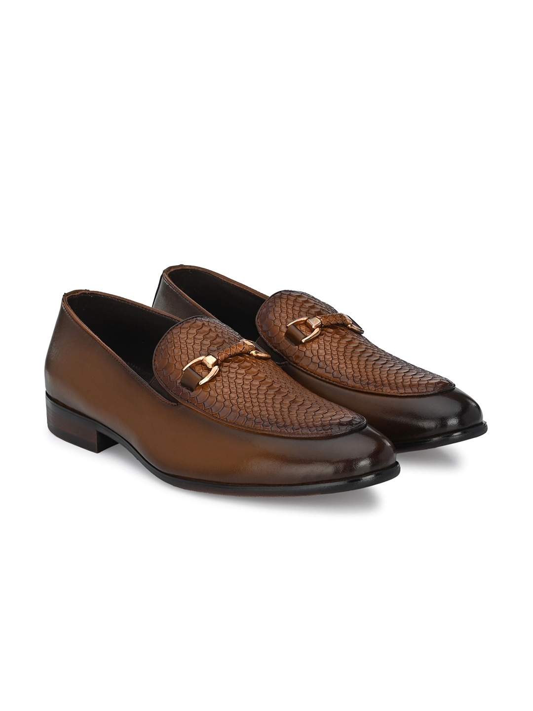 

Egoss Men Textured Round Toe Leather Formal Loafers, Tan
