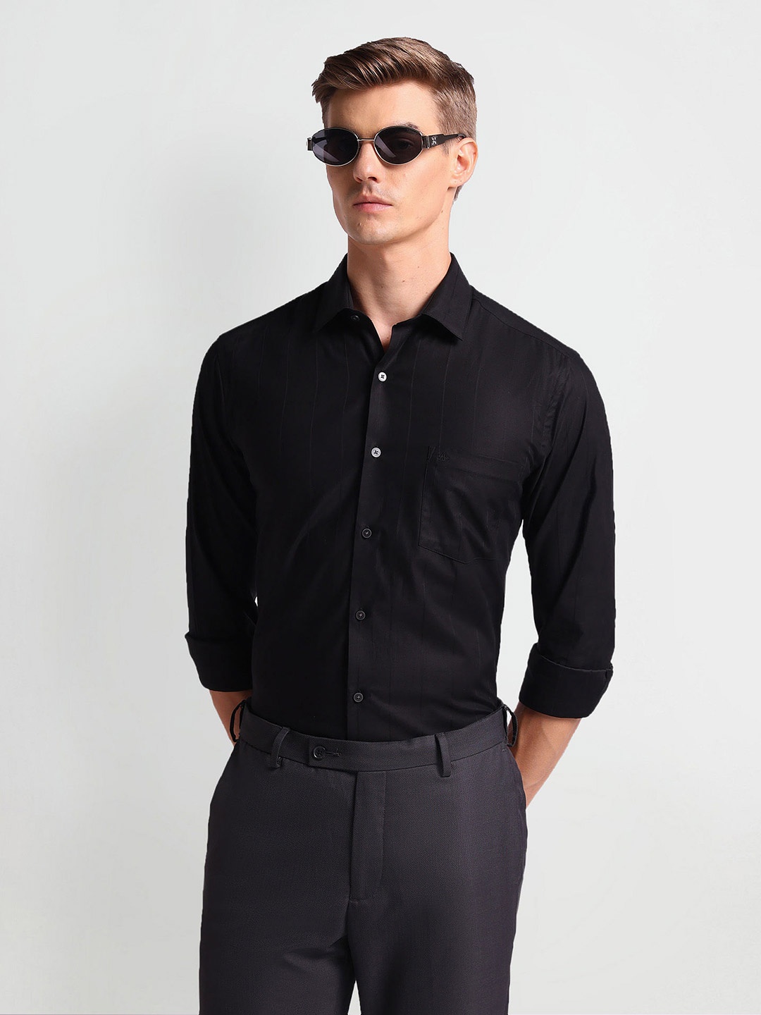

Arrow Slim Fit Vertical Striped Twill Weave Pure Cotton Formal Shirt, Black