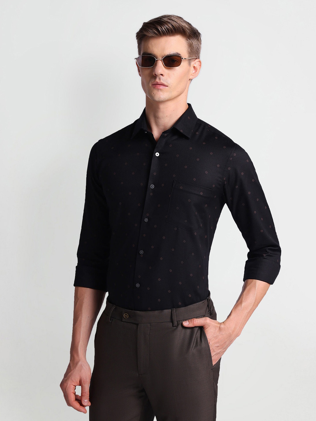

Arrow Slim Fit Micro Ditsy Printed Twill Weave Pure Cotton Formal Shirt, Black