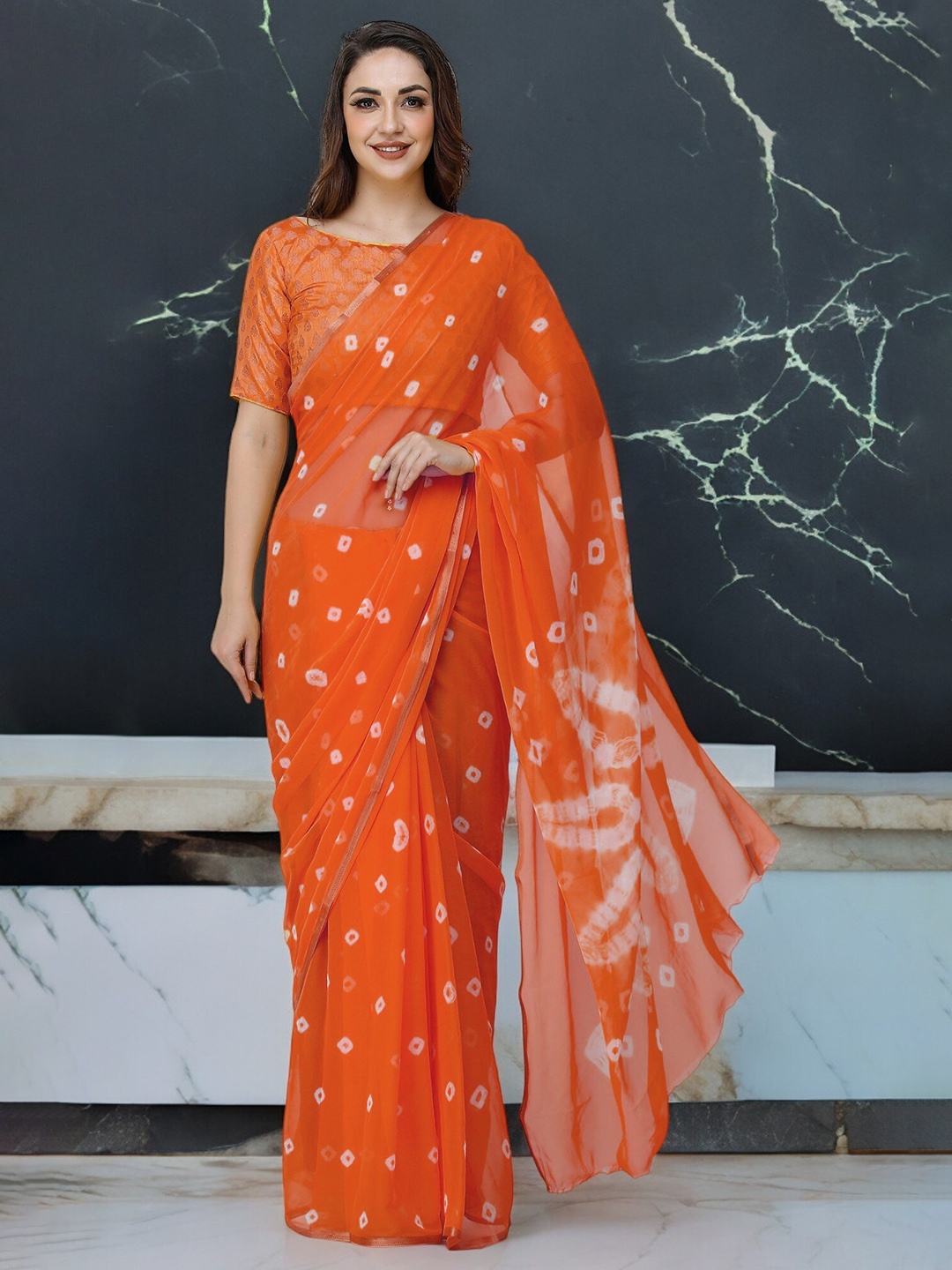 

CLAFOUTIS Bandhani Printed Saree, Orange