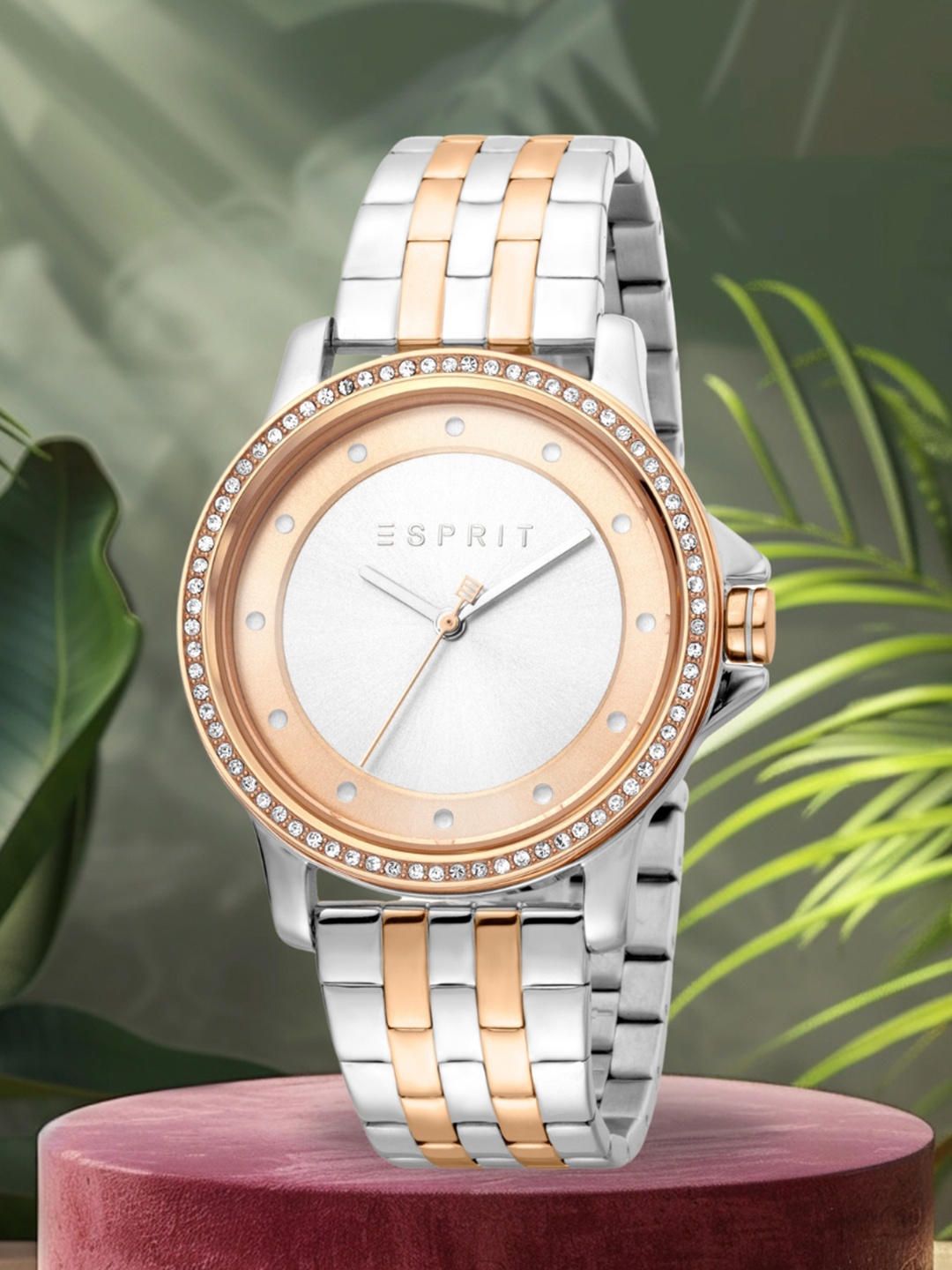 

ESPRIT Women Stainless Steel Bracelet Style Straps Analogue Watch ES1L143M0125, Silver