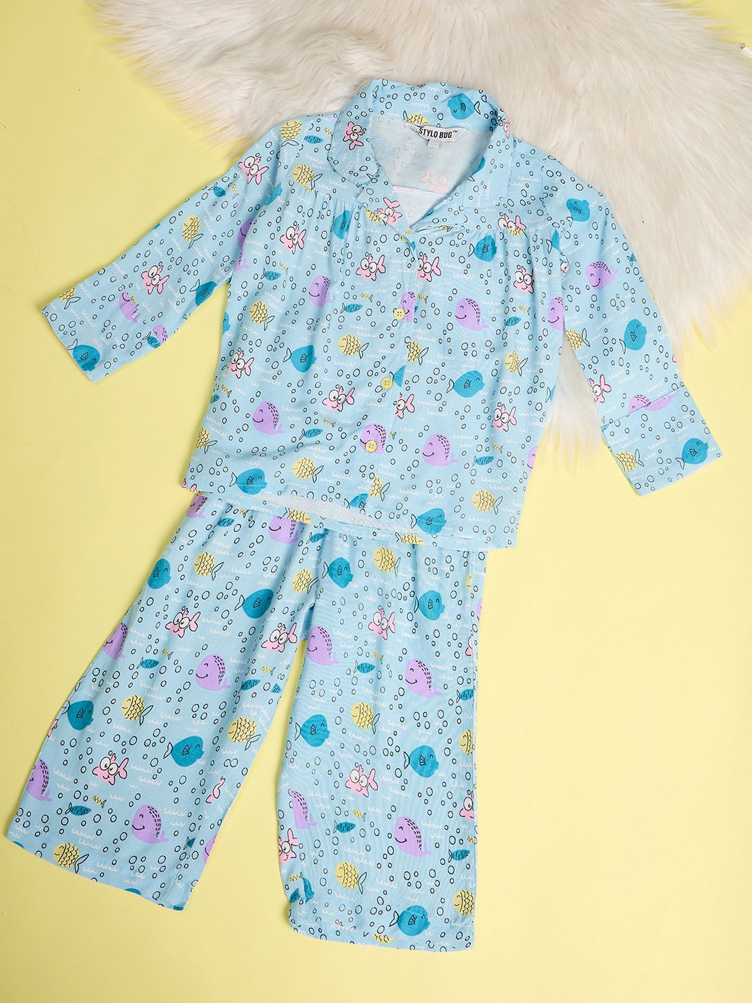 

Stylo Bug Girls Floral Printed Night suit, Blue