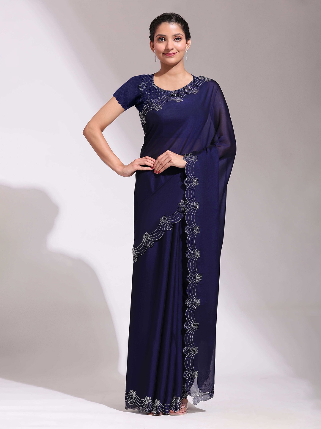 

Fabcartz Embellished Pure Silk Saree, Navy blue