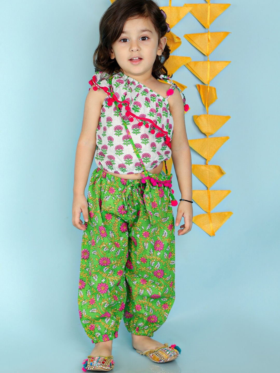 

KID1 Girls Floral Printed One Shoulder Pure Cotton Top with Pyjamas, White
