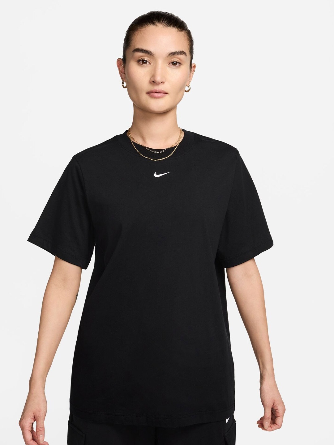 

Nike Women Sportswear T-Shirt, Black