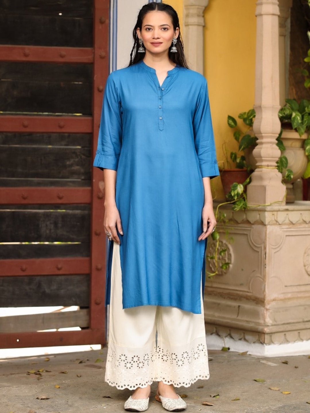 

Juniper Mandarin Collar Kurta, Blue
