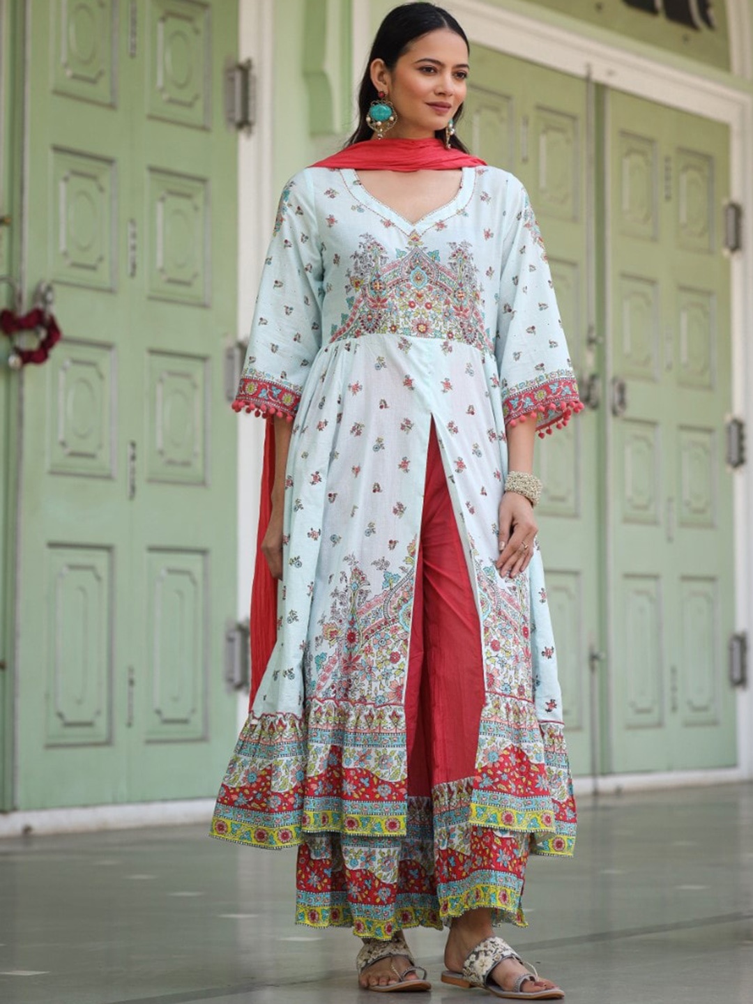 

Juniper Floral Printed Front High Slit Embellished Anarkali Kurta With Palazzos & Dupatta, Blue