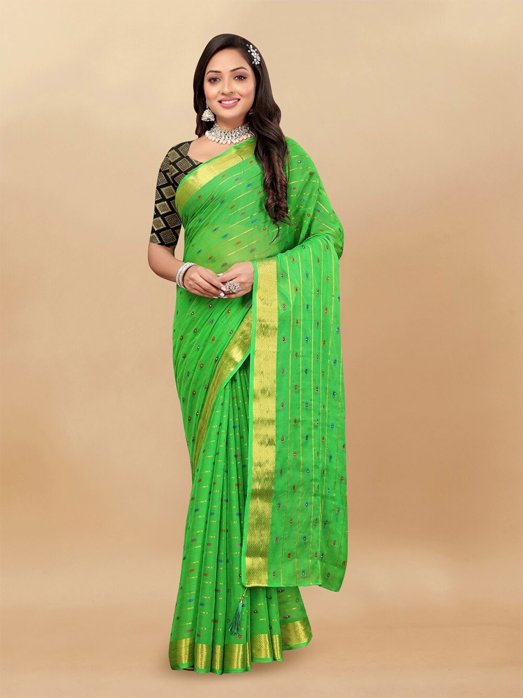 

Aardiva Woven Design Zari Pure Chiffon Saree, Green