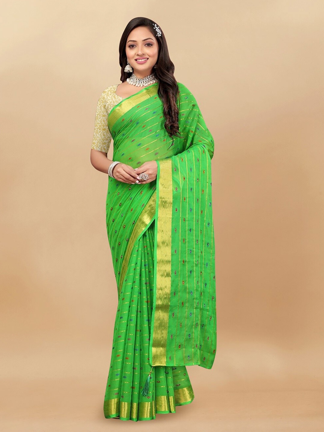 

Aardiva Woven Design Zari Pure Chiffon Saree, Green