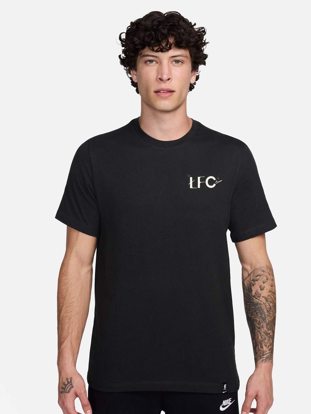 

Nike Men Liverpool F.C. T-Shirt, Black