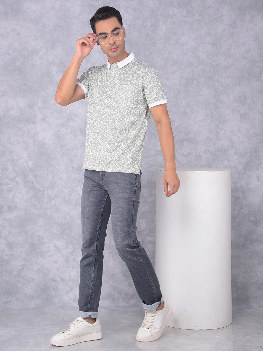 Crimsoune Club Men Printed Mandarin Collar Pockets Slim Fit T-shirt, Green