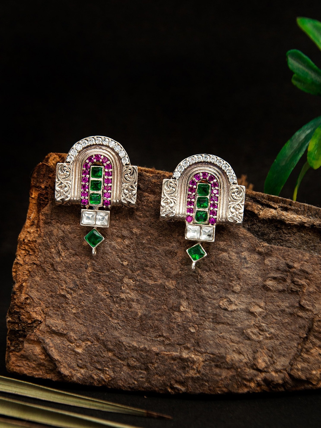 

Neeta Boochra Silver-Plated 925 Sterling Silver Onyx Studs Earrings, Green