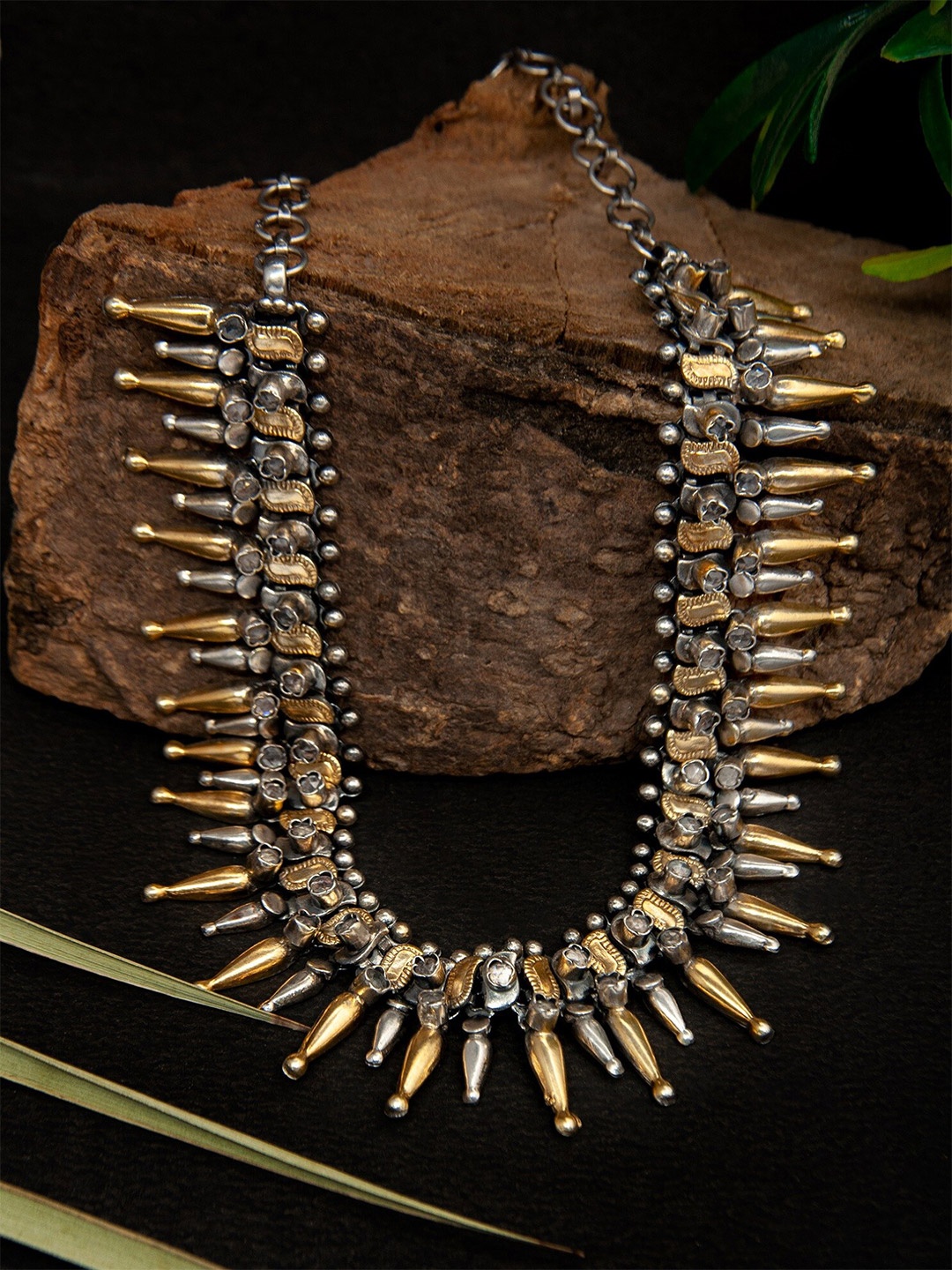 

Neeta Boochra 925 Sterling Silver Gold-Plated Necklace