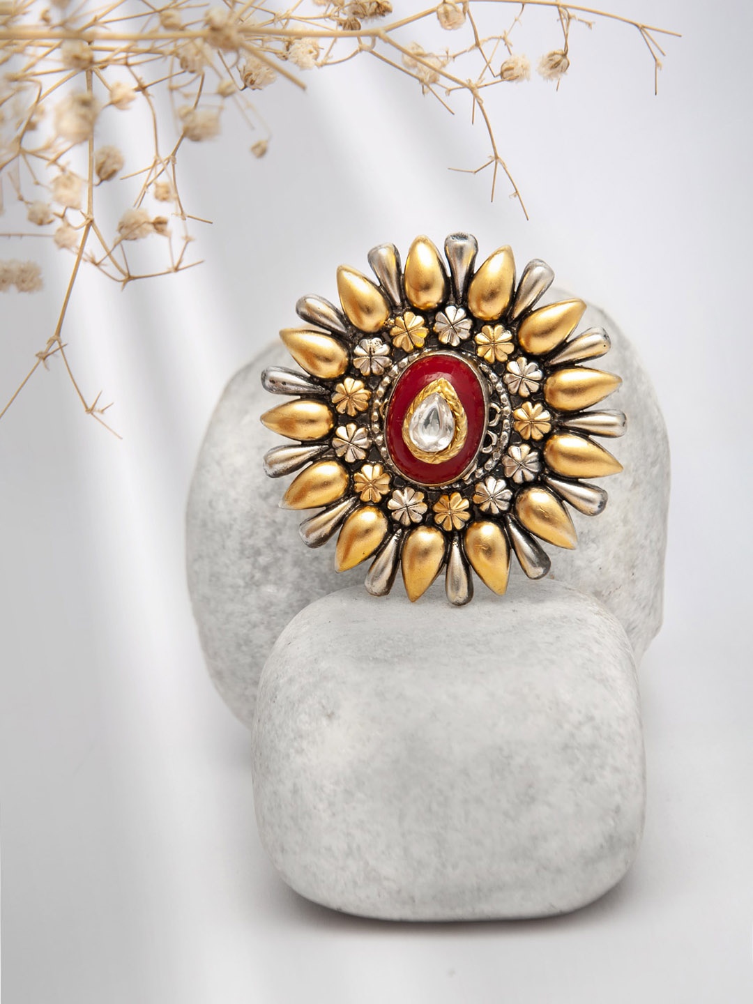 

Neeta Boochra 22KT Gold Plated 925 Sterling Silver Kundan Studded Fing Ring