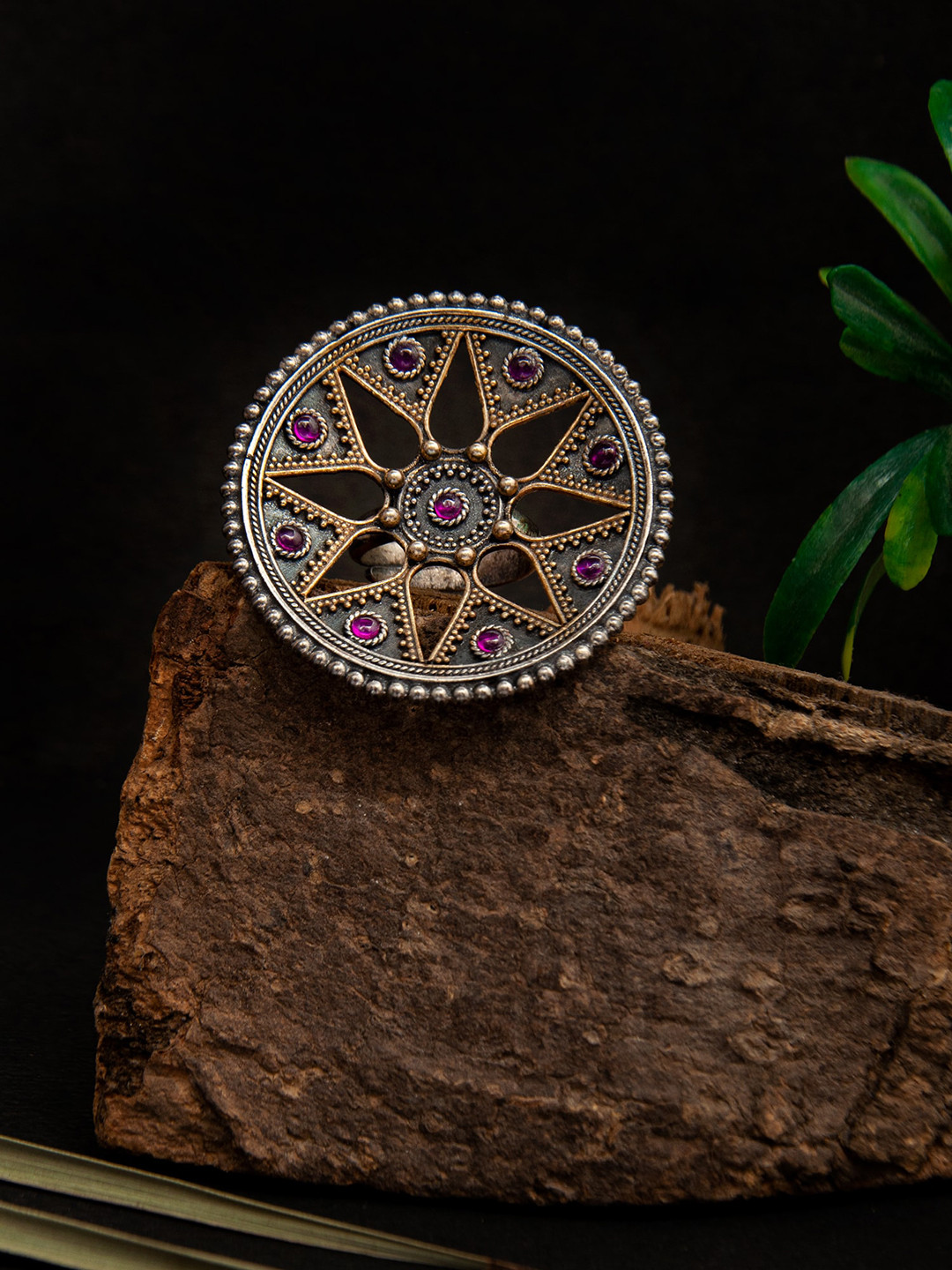 

Neeta Boochra 22KT Gold Plated 925 Sterling Silver Ruby Stone Studded Fing Ring