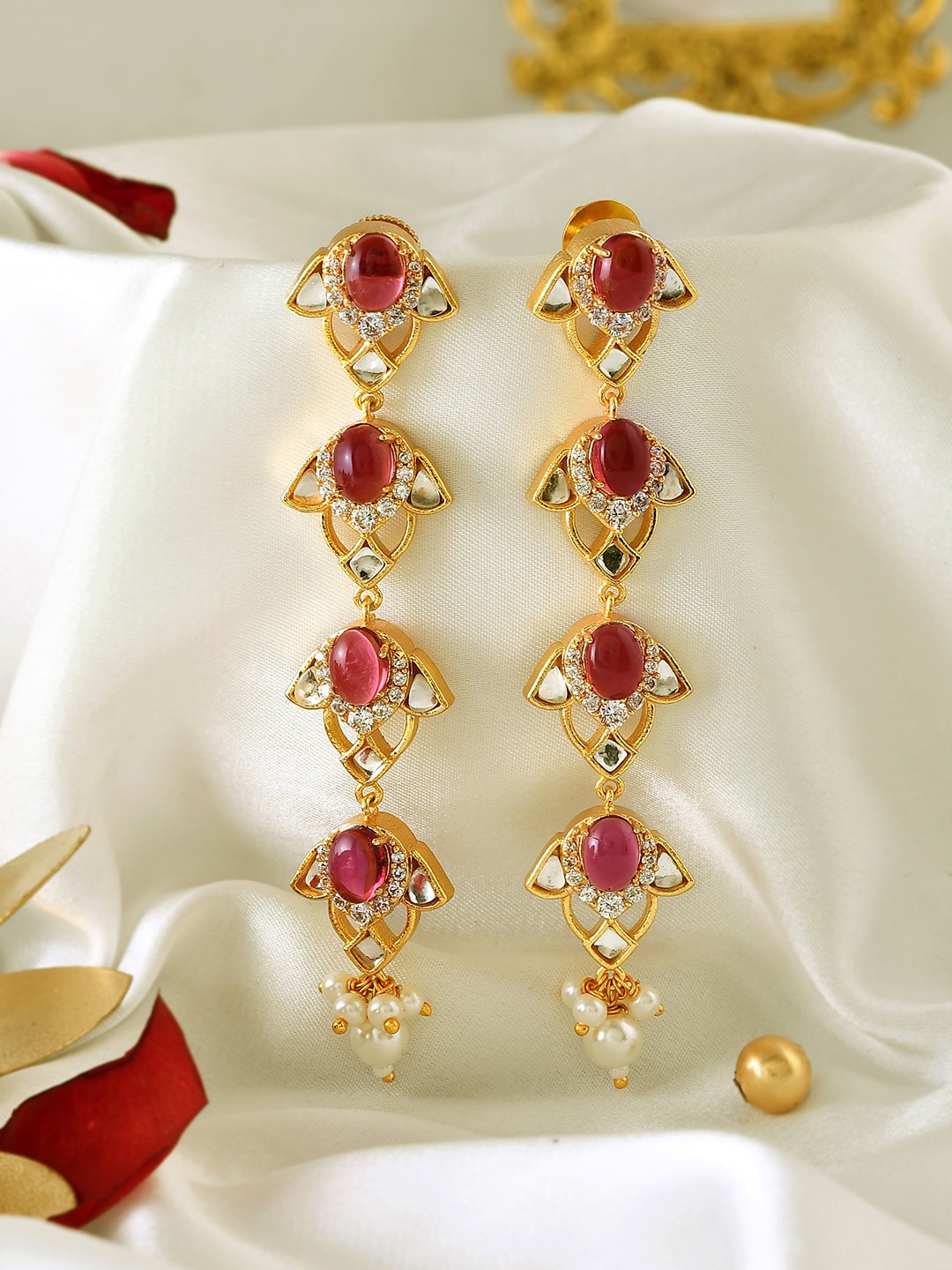 

Voylla Gold-Plated Kundan Studded Drop Earrings
