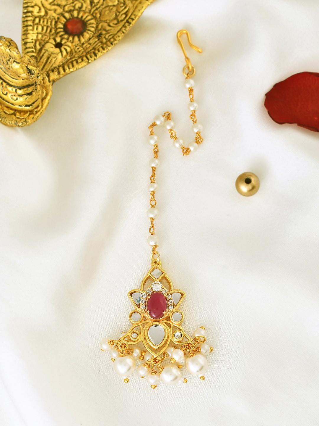 

Voylla Gold-Plated Kundan Studded Maang Tikka