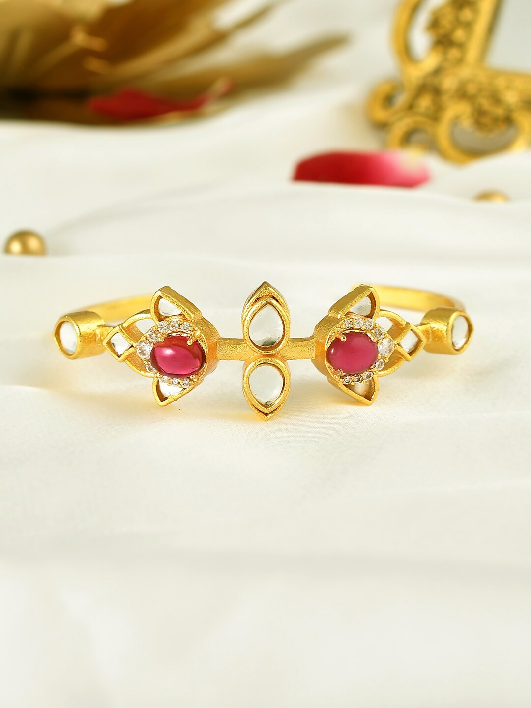 

Voylla Women Brass Kundan Studded Gold-Plated Cuff Bracelet