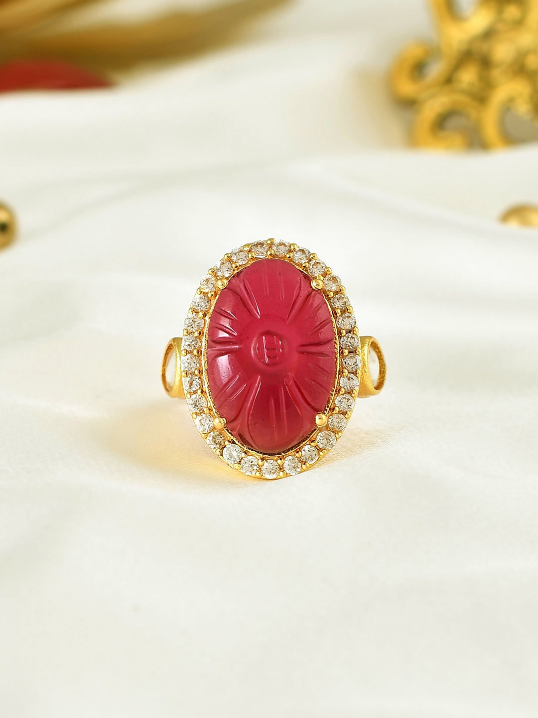 

Voylla Gold Plated Kundan Studded Finger Ring