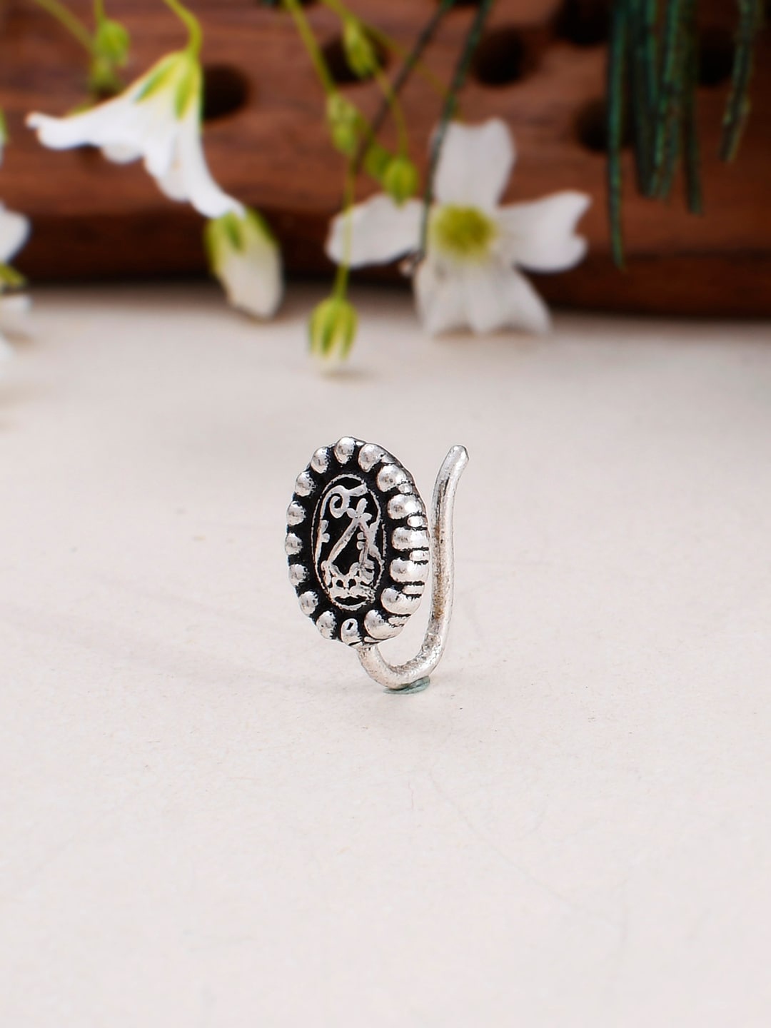 

Voylla Silver-Plated Stud Nosepin
