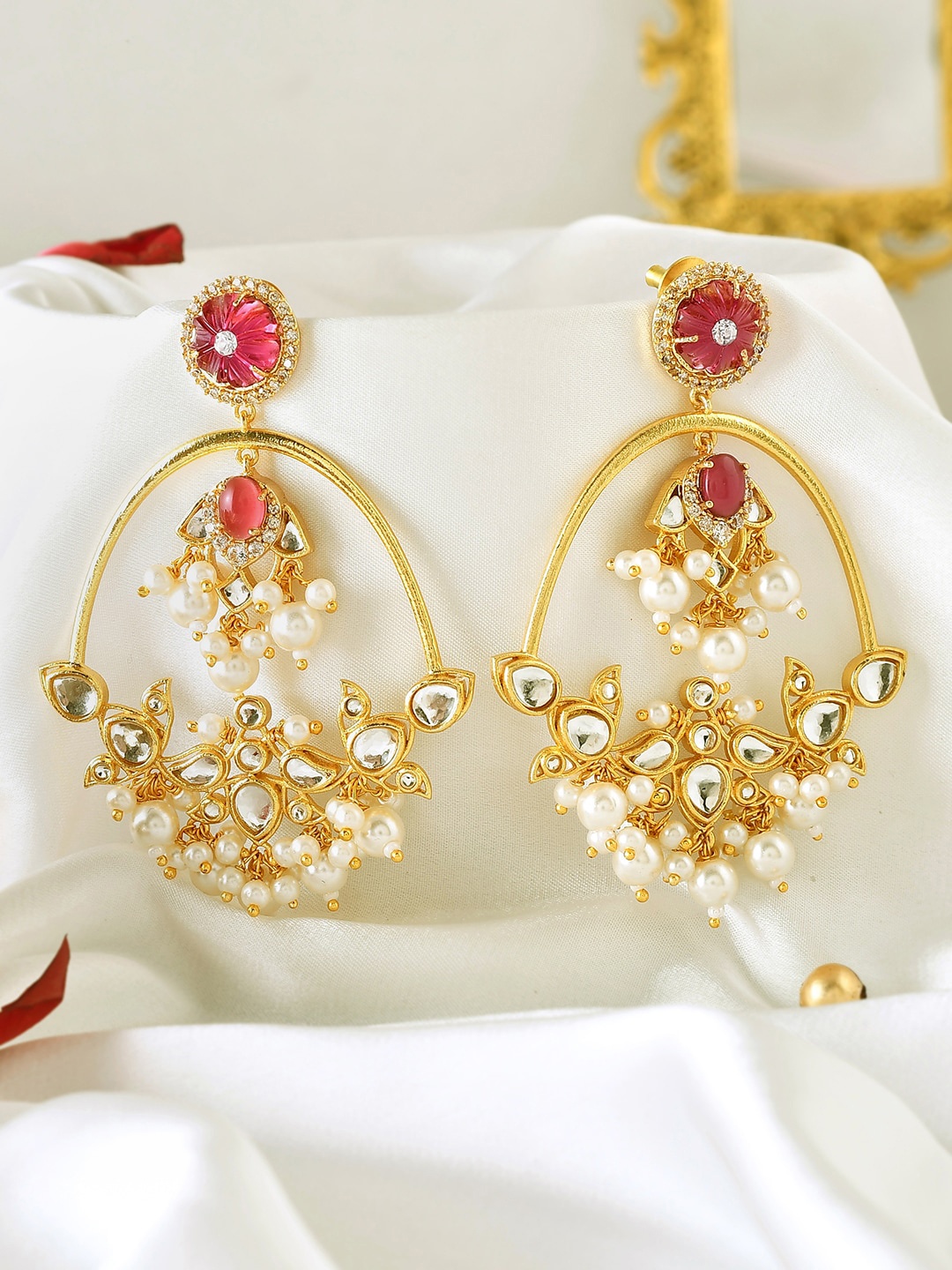 

Voylla Gold-Plated Kundan Studded Chandbalis