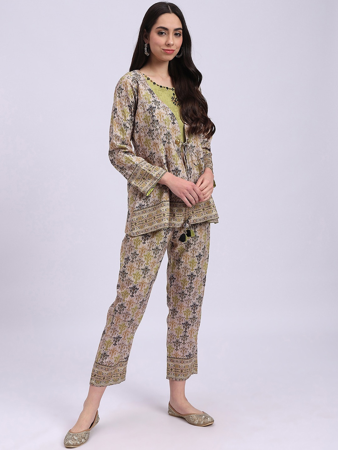 

Knitstudio Printed Long Sleeves Top Jacket With Trousers, Green