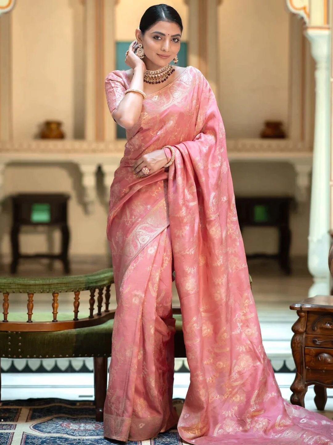 

PAVANPUTRA FAB Floral Woven Design Zari Banarasi Saree, Peach