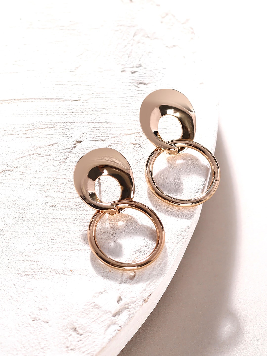 

Niska Contemporary Studs, Gold
