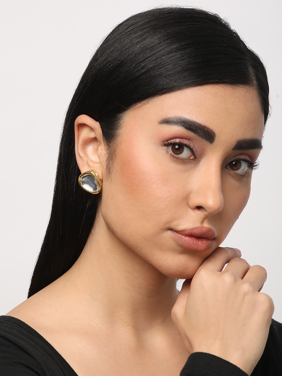 

Niska Contemporary Studs, Transparent