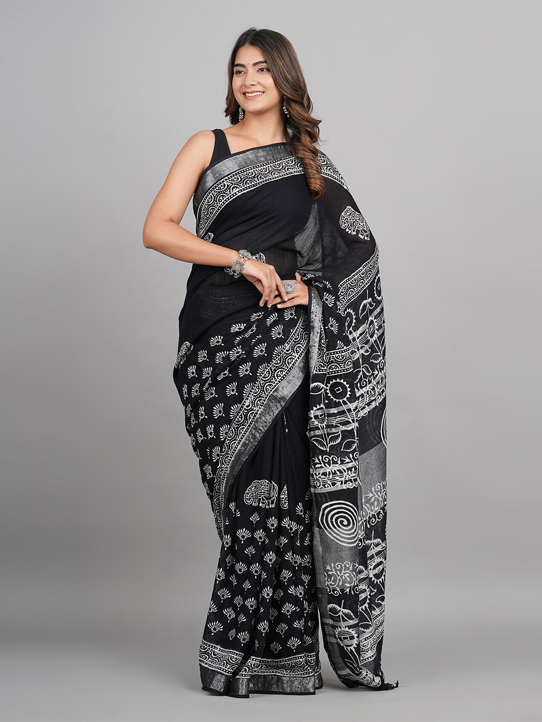 

SHOOLIN Ethnic Motifs Zari Pure Cotton Saree, Black