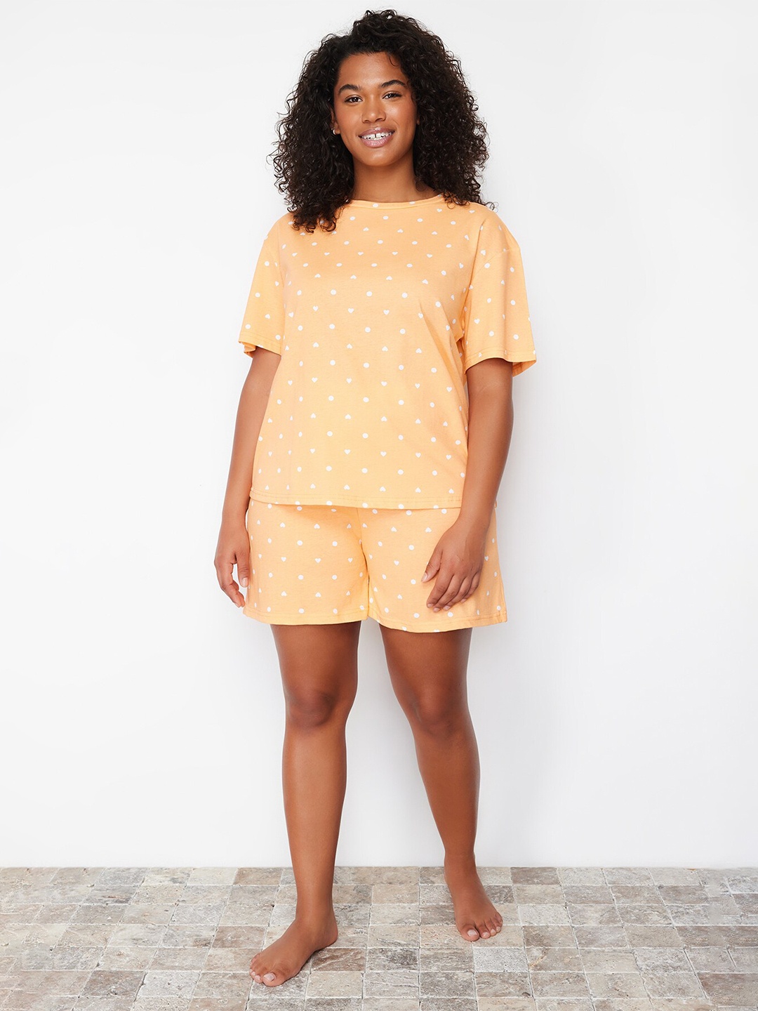 

Trendyol Conversational Printed T-Shirt & Shorts, Orange