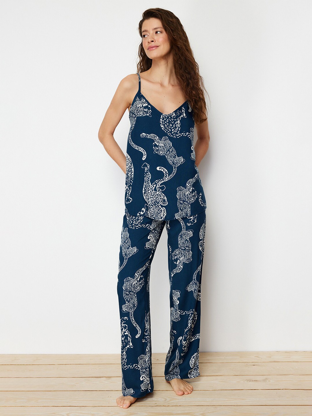 

Trendyol Graphic Printed Shoulder Straps Top & Pyjama, Blue