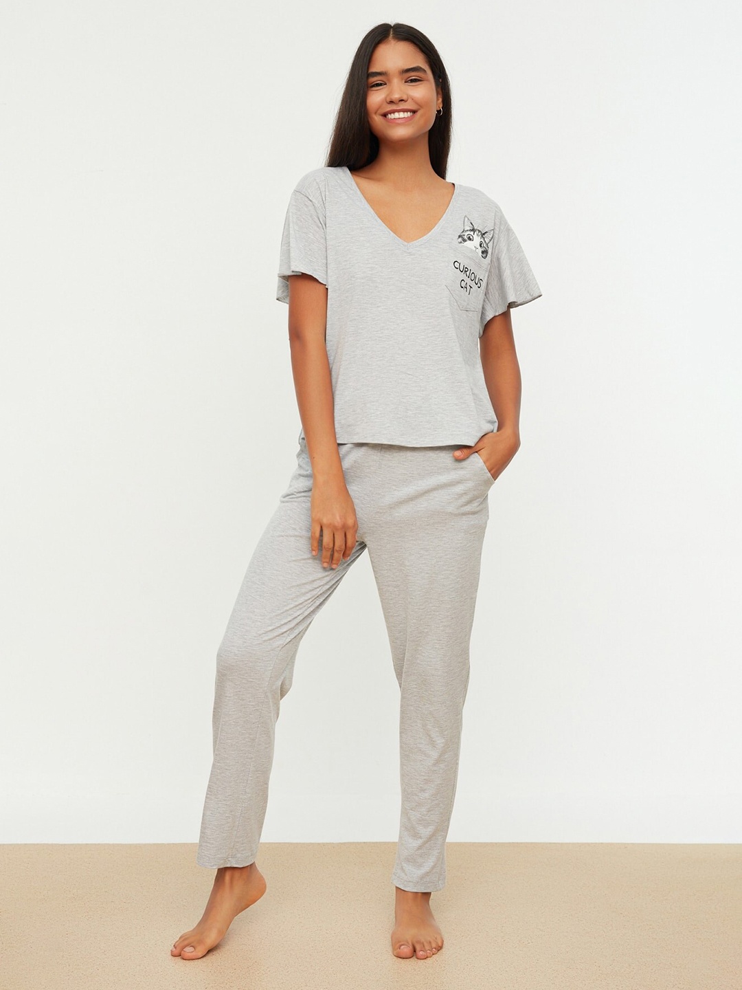 

Trendyol V-Neck T-Shirt & Lounge Pants Night suits, Grey
