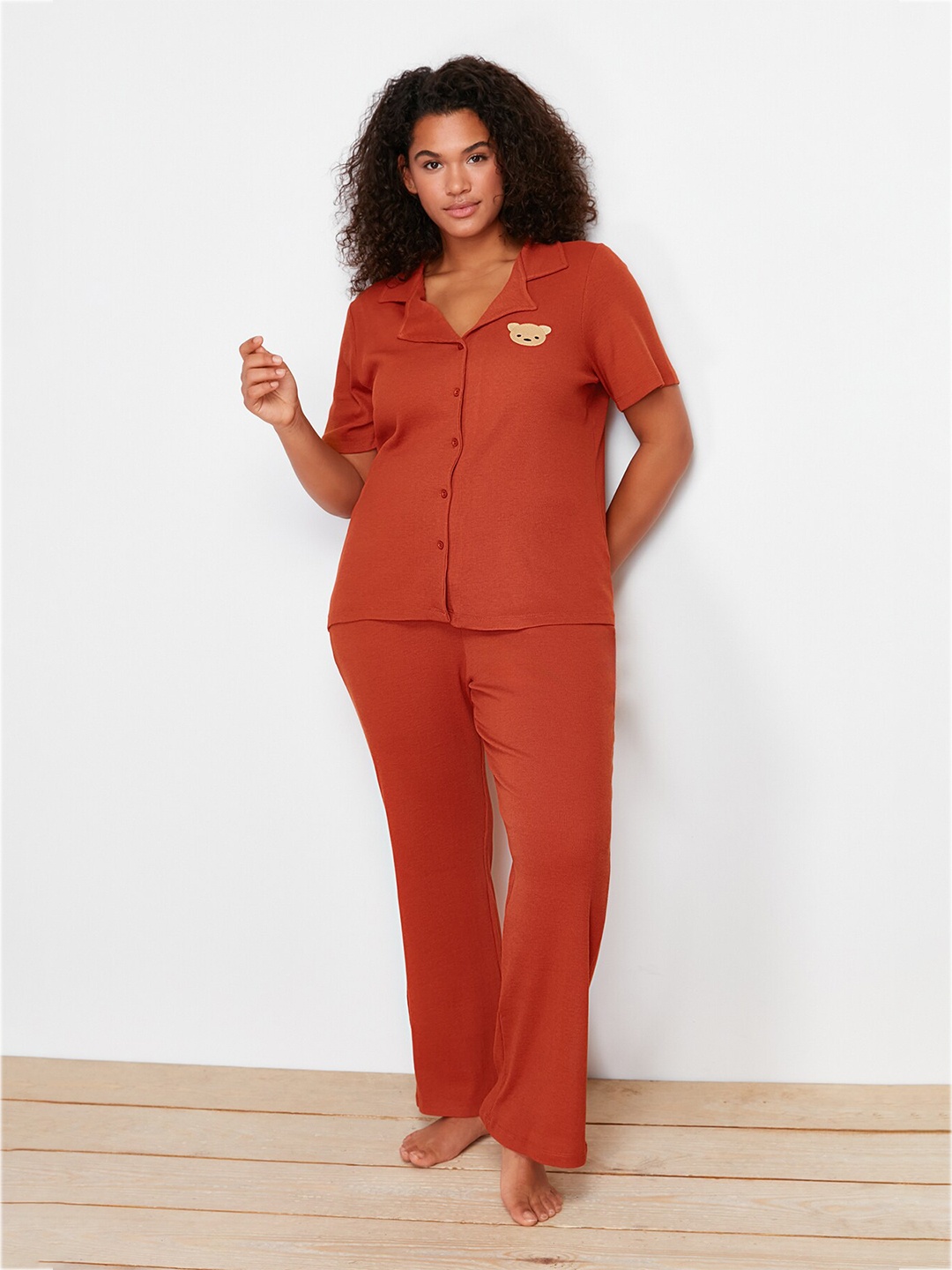 

Trendyol Plus Size Shirt & Pyjama, Red