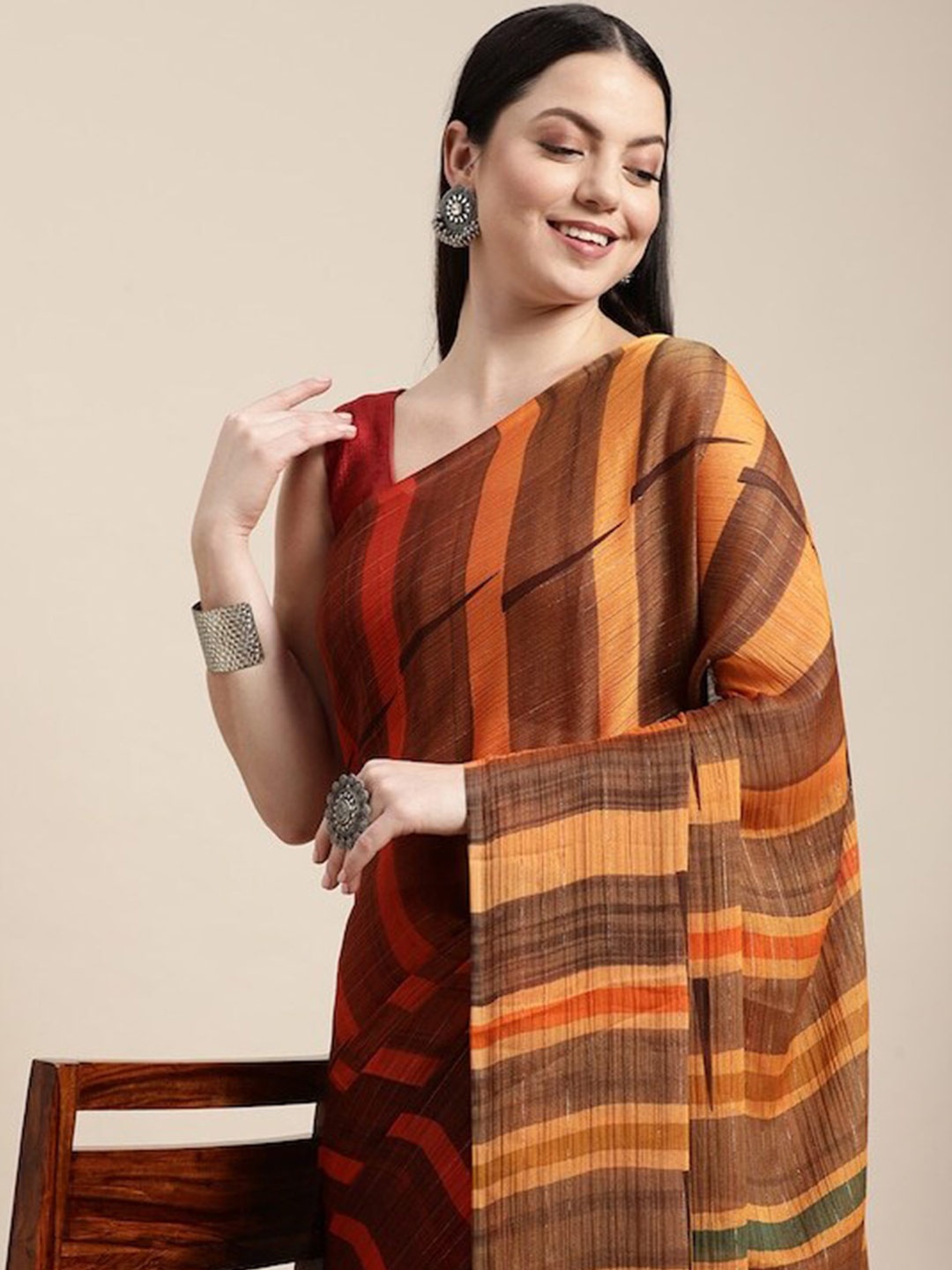 

Mitera Striped Bagh Saree, Orange