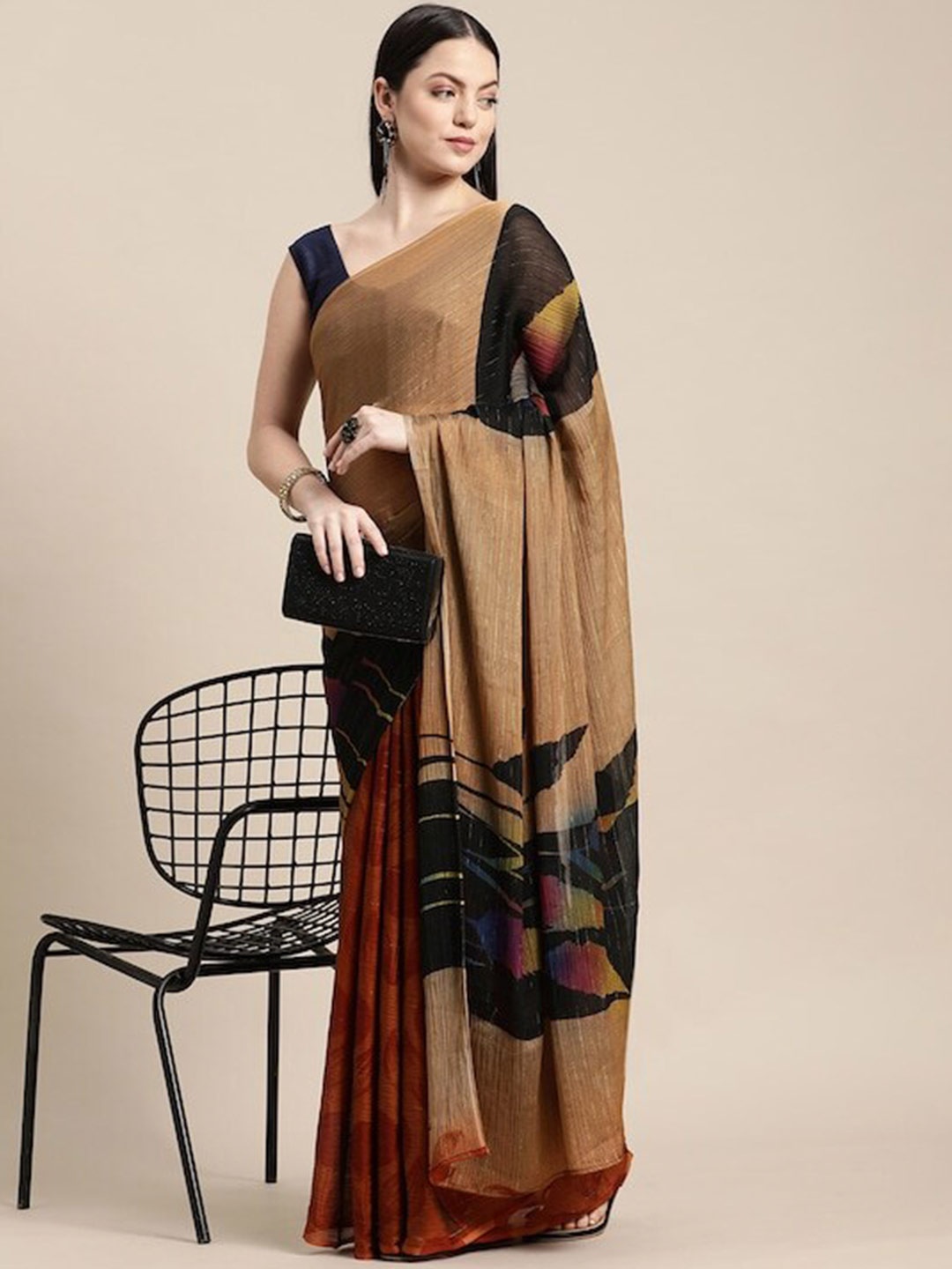 

Mitera Abstract Printed Bagh Saree, Cream