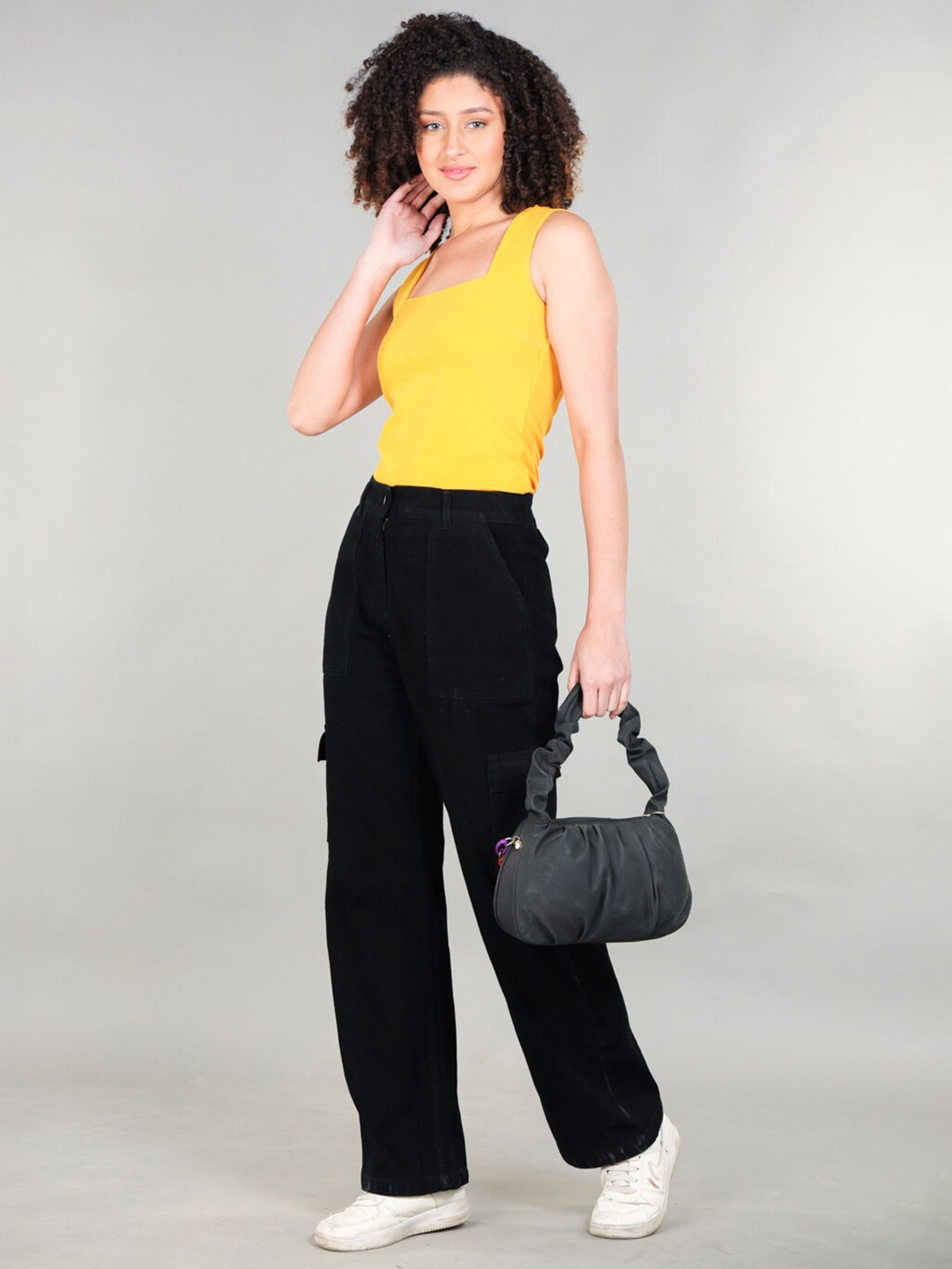 

The Roadster Lifestyle Co. Yellow Shoulder Straps Fitted Top