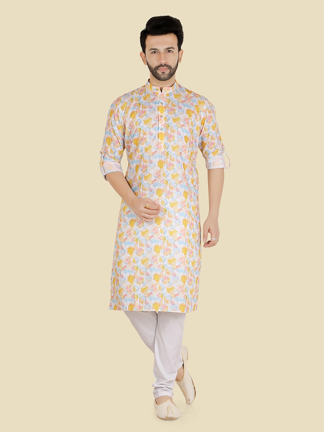 

Ethniks Neu-Ron Geometric Printed Roll-up Sleeves Regular Pure Cotton Kurta with Pyjamas, Gold