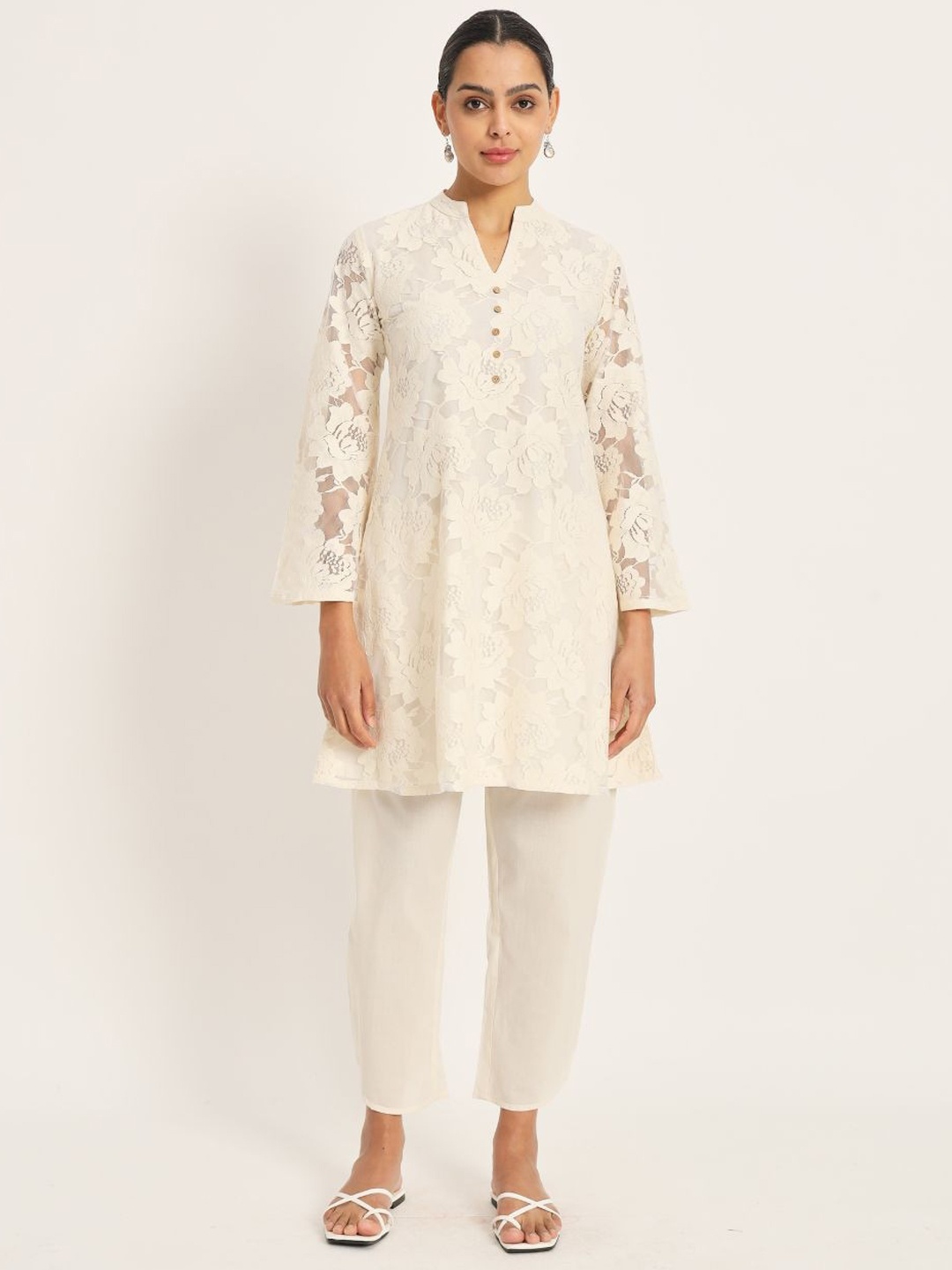 

FABNEST Printed Regular Kurta & Trousers, White