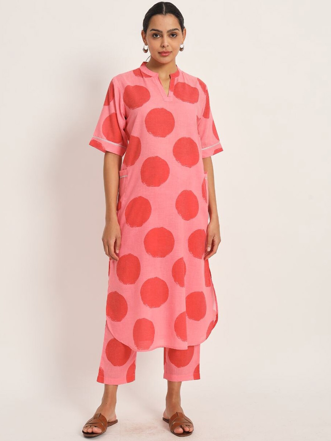 

FABNEST Printed Regular Kurta & Pyjamas, Red