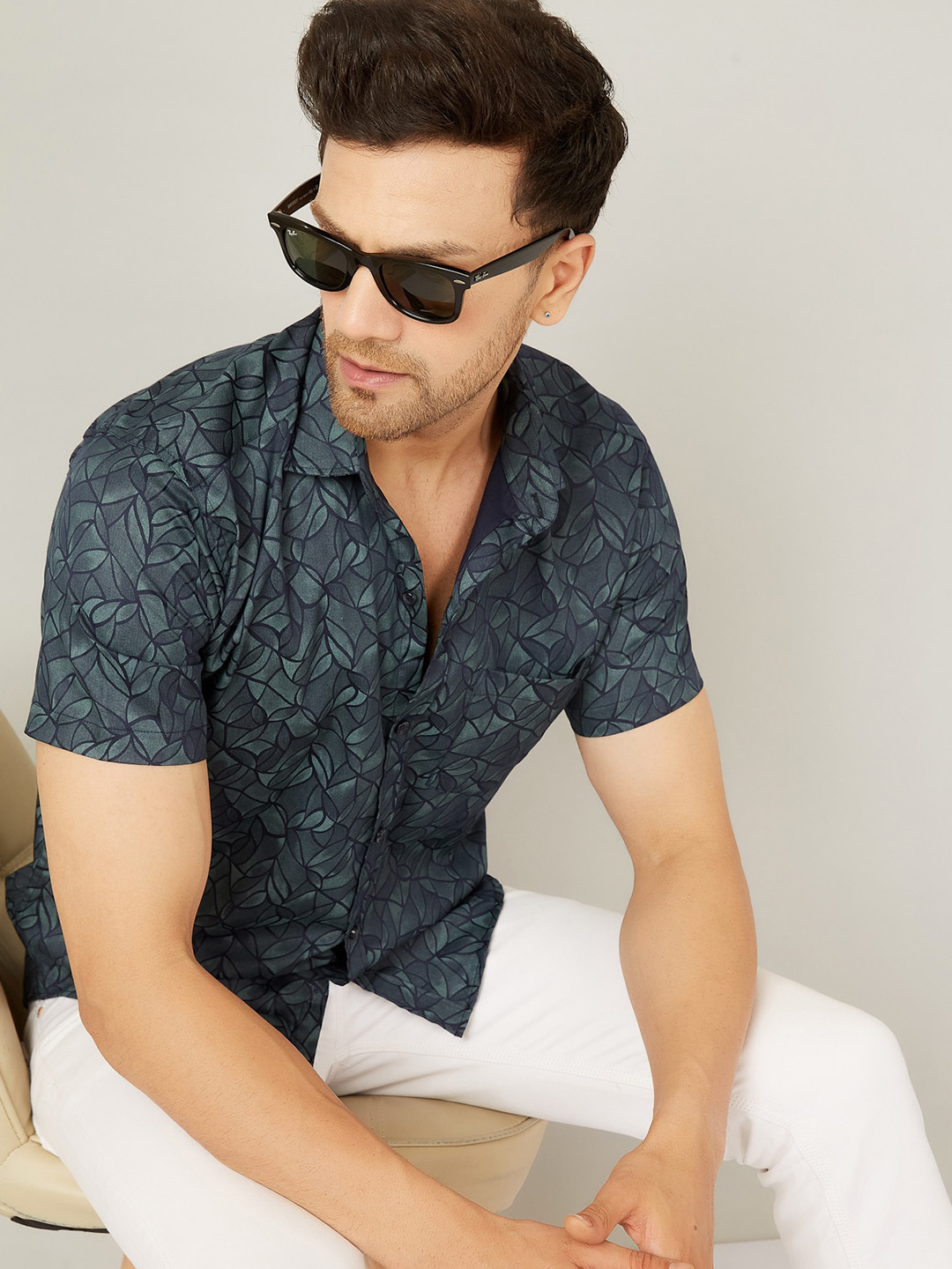 

LOUIS MONARCH Comfort Floral Printed Spread Collar Slim Fit Cotton Casual Shirt, Green