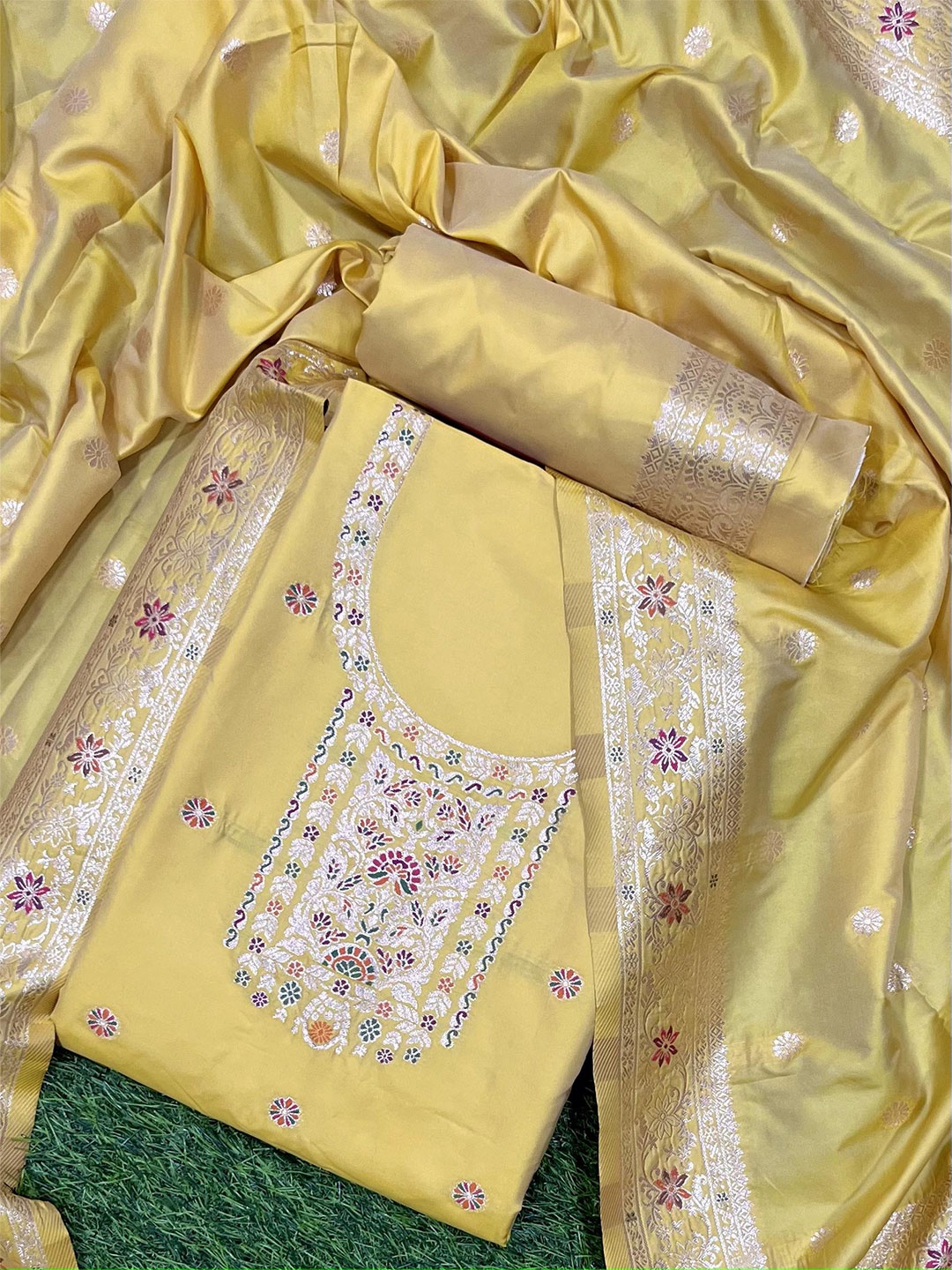 

ZARIMO Ethnic Motifs Woven Design Pure Silk Unstitched Dress Material, Yellow