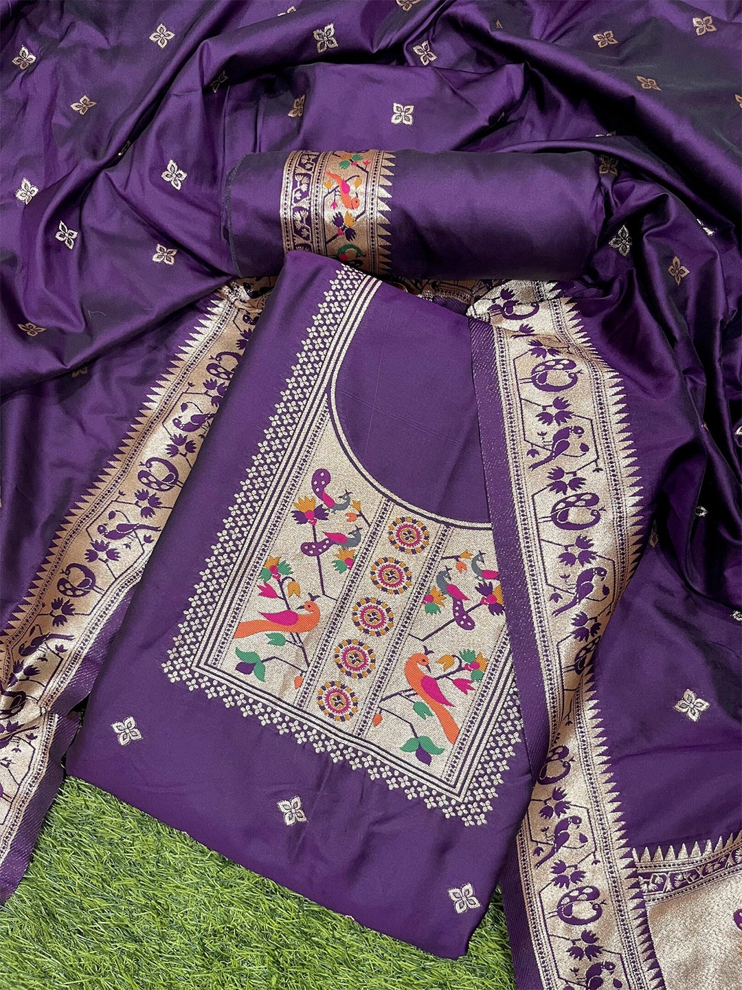 

ZARIMO Ethnic Woven Design Pure Silk Unstitched Dress Material, Burgundy