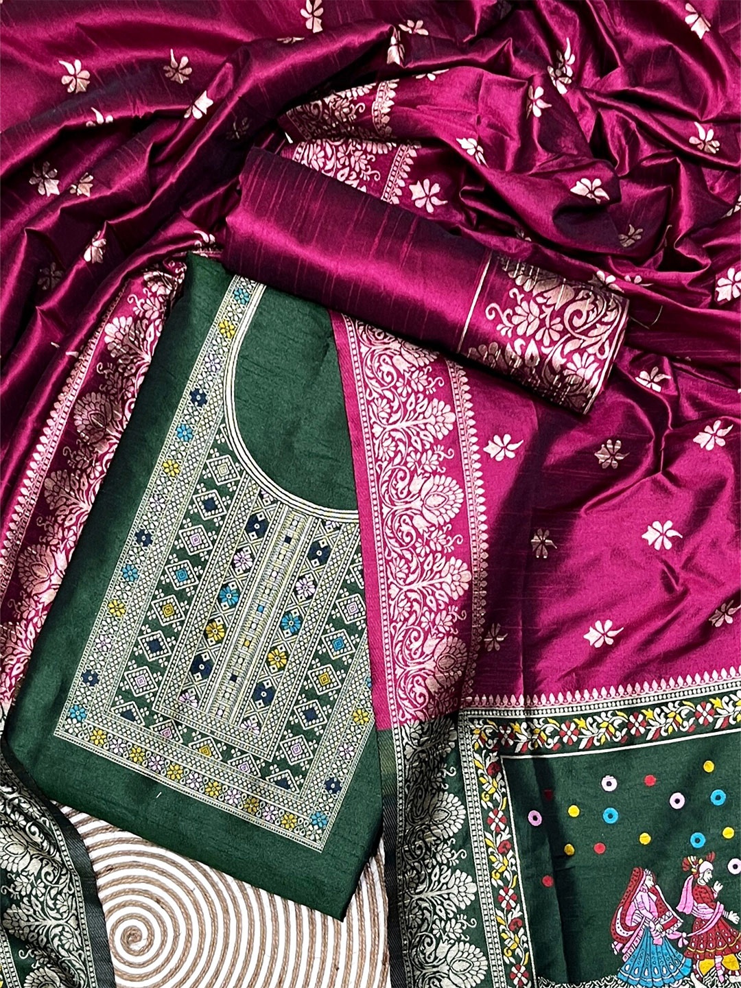

ZARIMO Raw Silk Unstitched Dress Material, Green