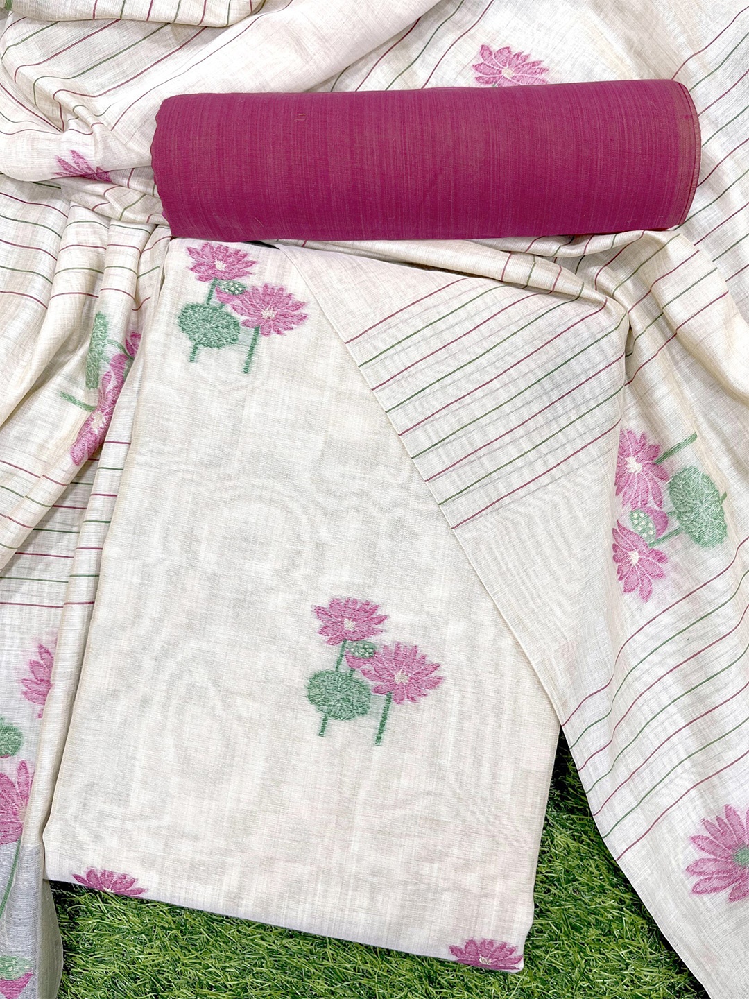 

ZARIMO Floral Pure Cotton Unstitched Dress Material, Pink