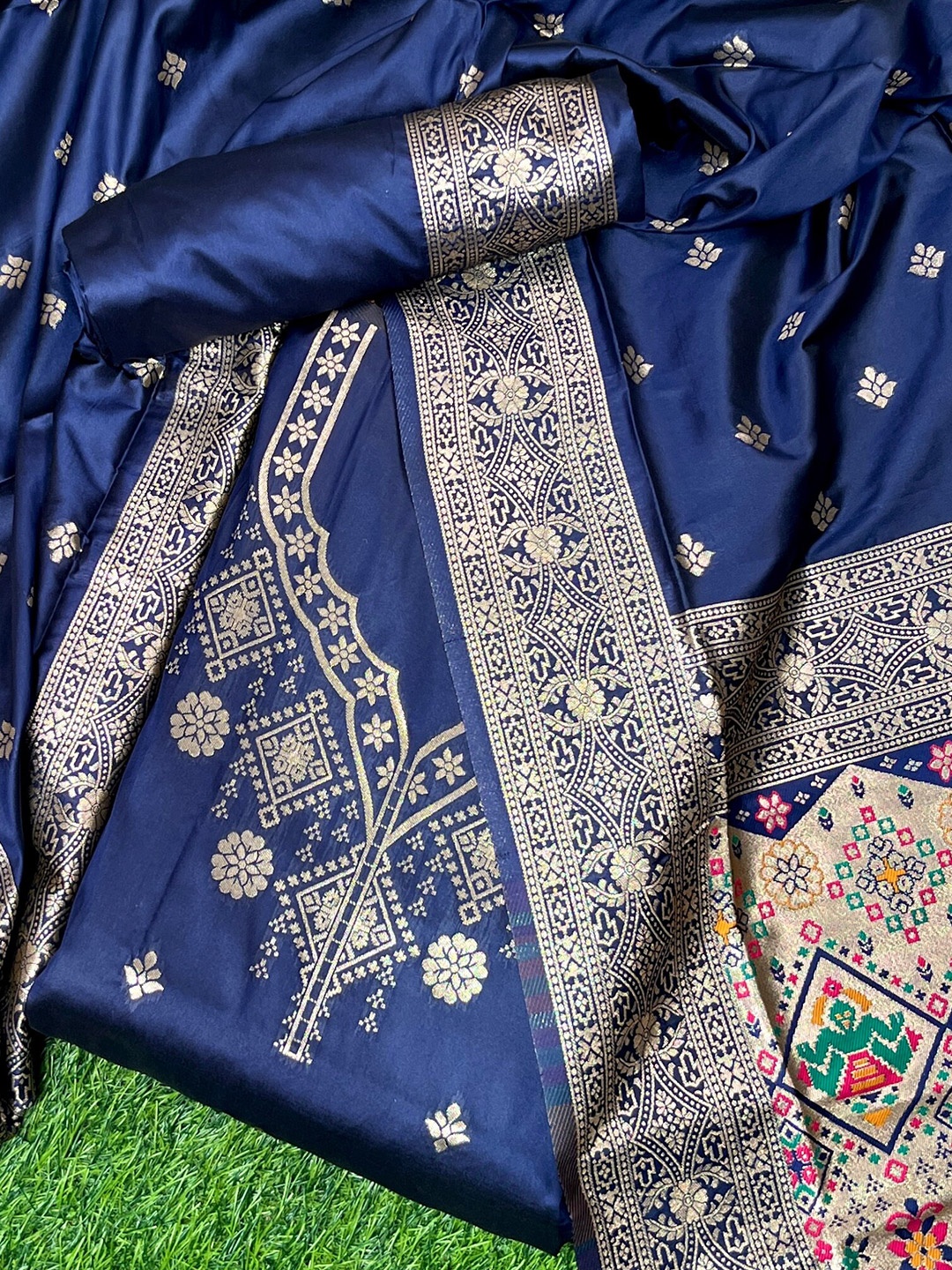 

ZARIMO Ethnic Motifs Woven Design Pure Silk Unstitched Dress Material, Navy blue